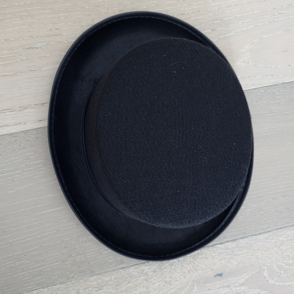 Hat - Picture 2 of 2